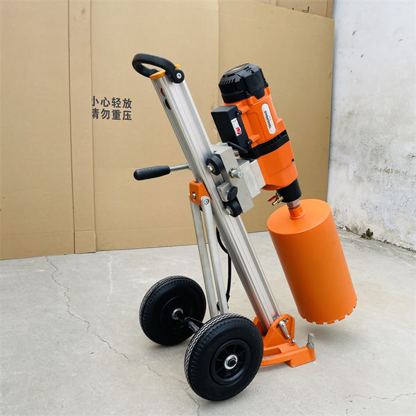 19款斜支撐水鉆機